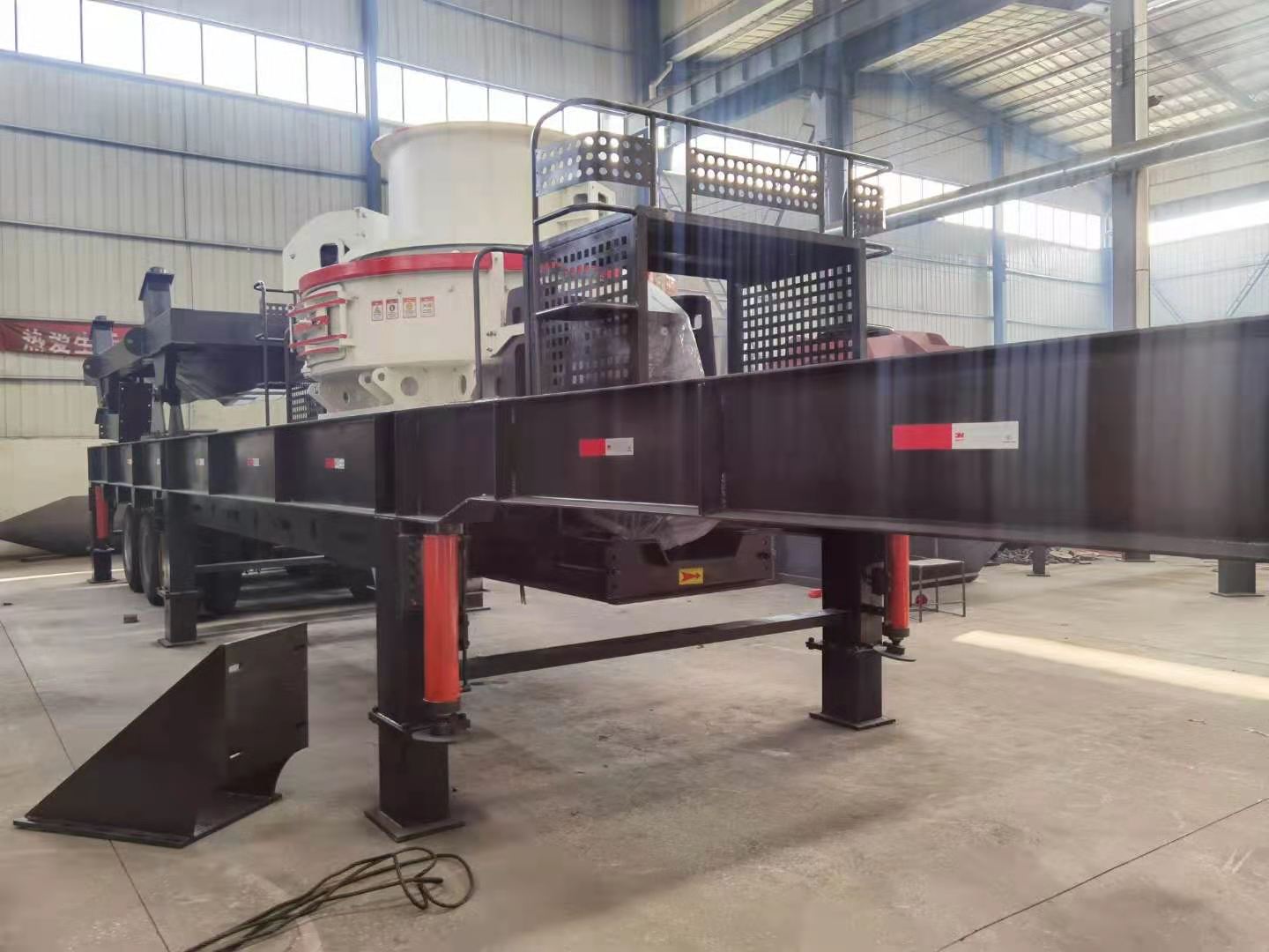 冲击移动式破碎站